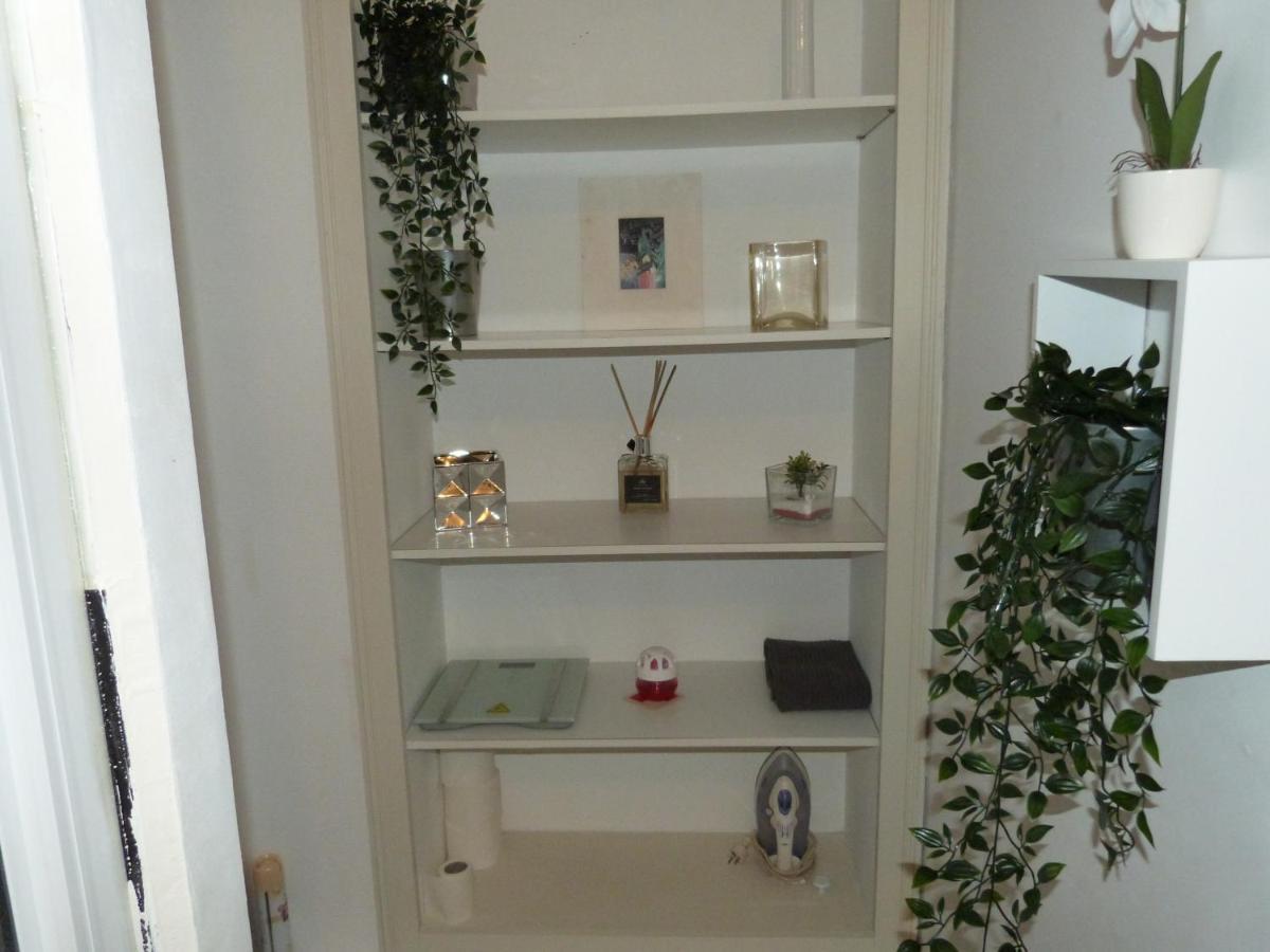 Le Compostelle Appartement Issoudun Buitenkant foto